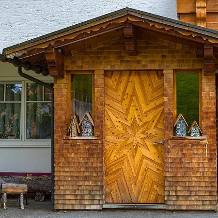 Haus Wallis By Stayfritz - Ski-in Ski-out Am Arlberg Apartment